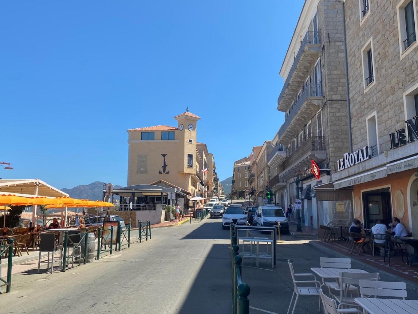 شقة Duplex En Plein Centre بروبرِيانّو المظهر الخارجي الصورة