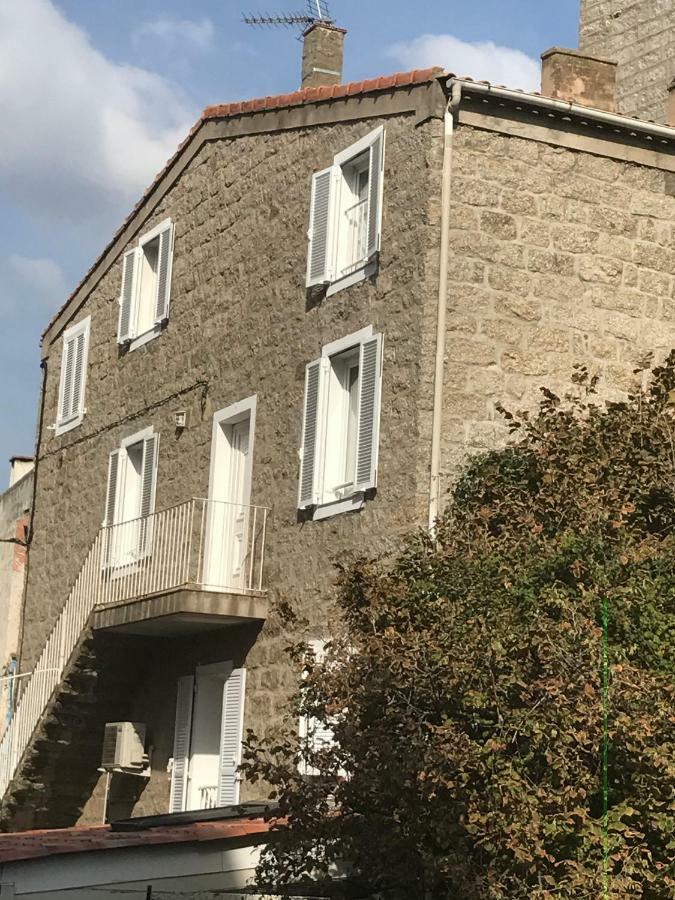 شقة Duplex En Plein Centre بروبرِيانّو المظهر الخارجي الصورة